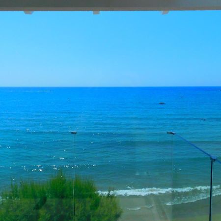 Aktis Makrigialos Luxury Apts Makriyialos Bagian luar foto